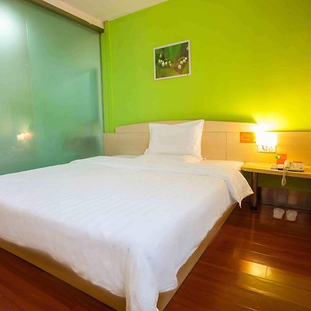 7Days Inn Wuhan Fujiapo Meiyuan Community Metro Station 외부 사진